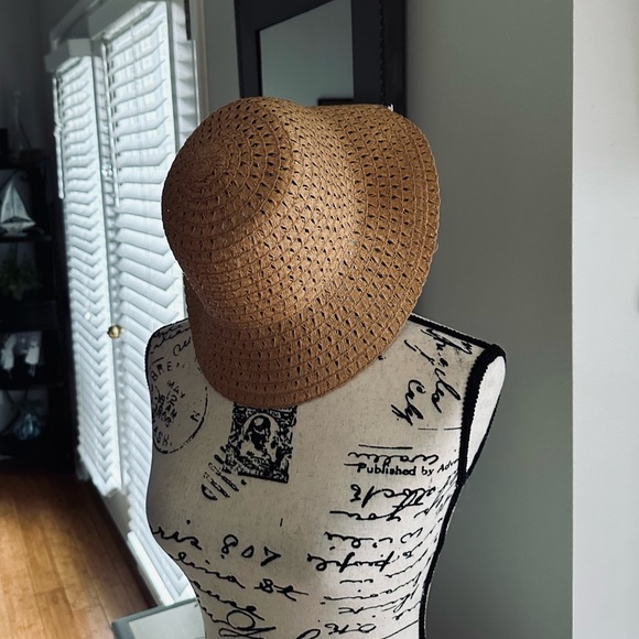 NWT Old Navy Hat - Picture 3 of 5